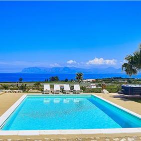 3 bedroom villa with pool, Scopello, sleeps 6